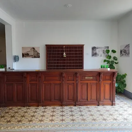 253, Classe 2 Etoiles, Proche Des Thermes Apartment *