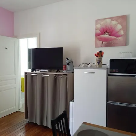 253, Classe 2 Etoiles, Proche Des Thermes Lejlighed *