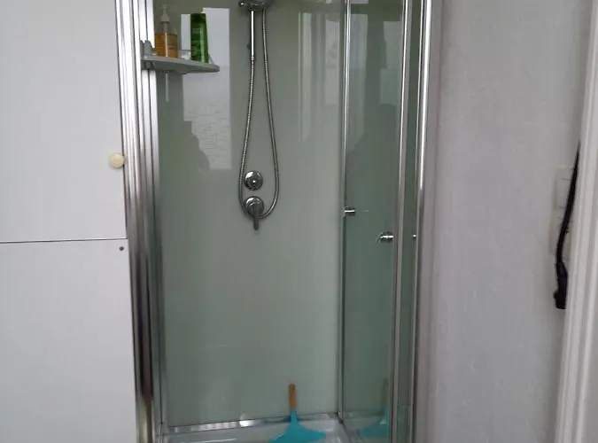 253, Classe 2 Etoiles, Proche Des Thermes Apartment *